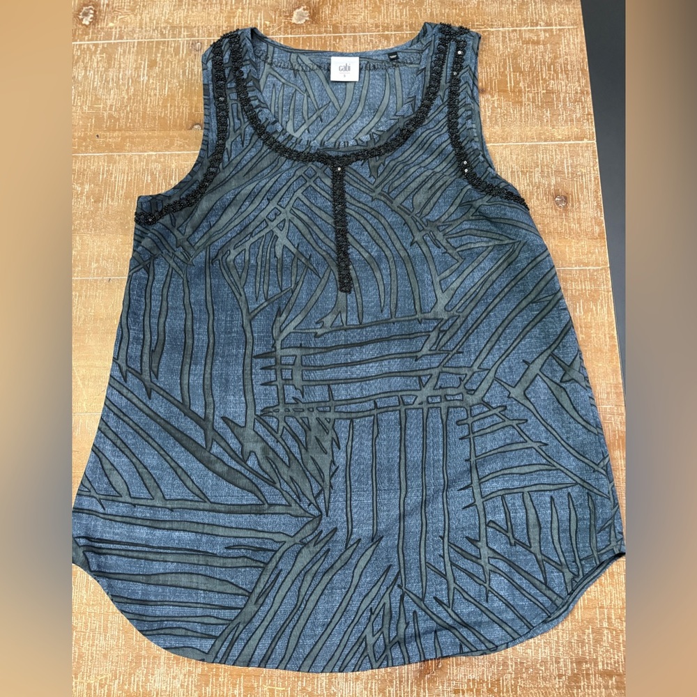 cAbi Sleeveless Top with Black beaded details